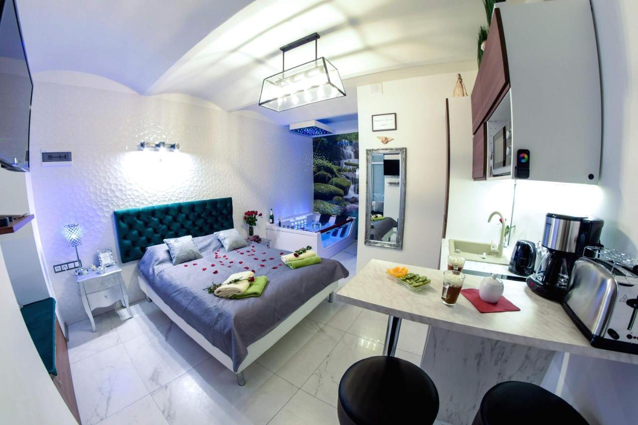 קרקוב Apartment Jacuzzi מראה חיצוני תמונה