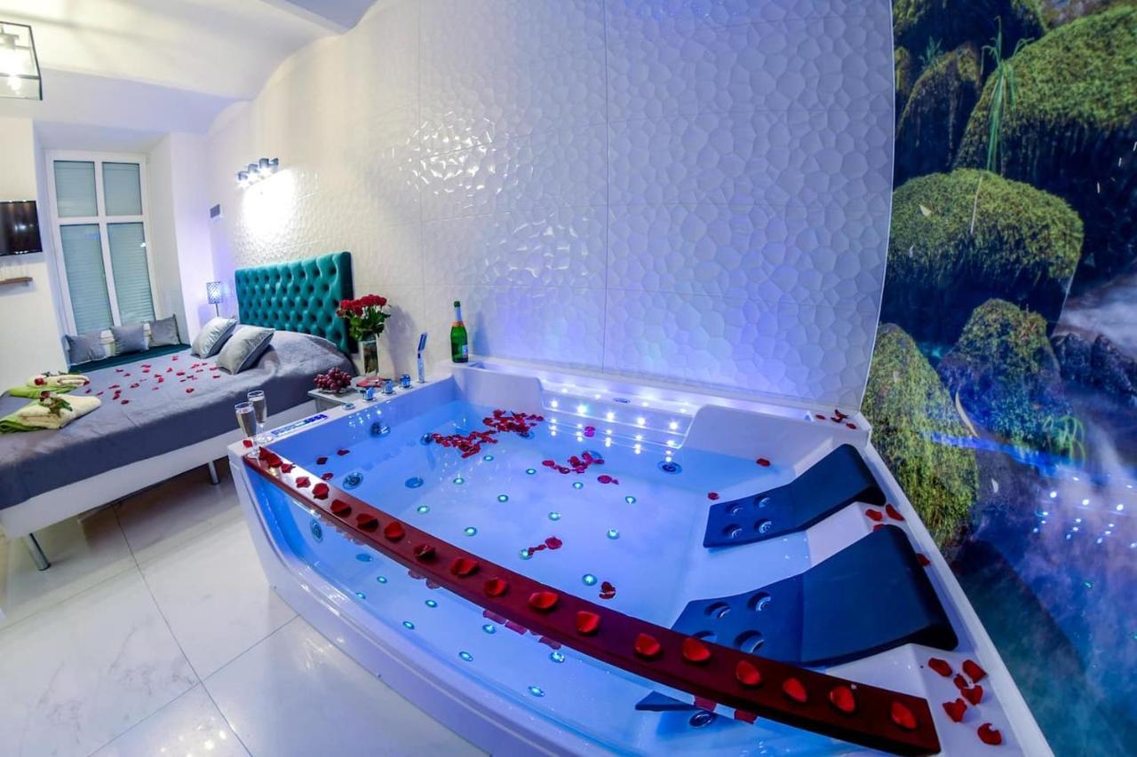 קרקוב Apartment Jacuzzi מראה חיצוני תמונה